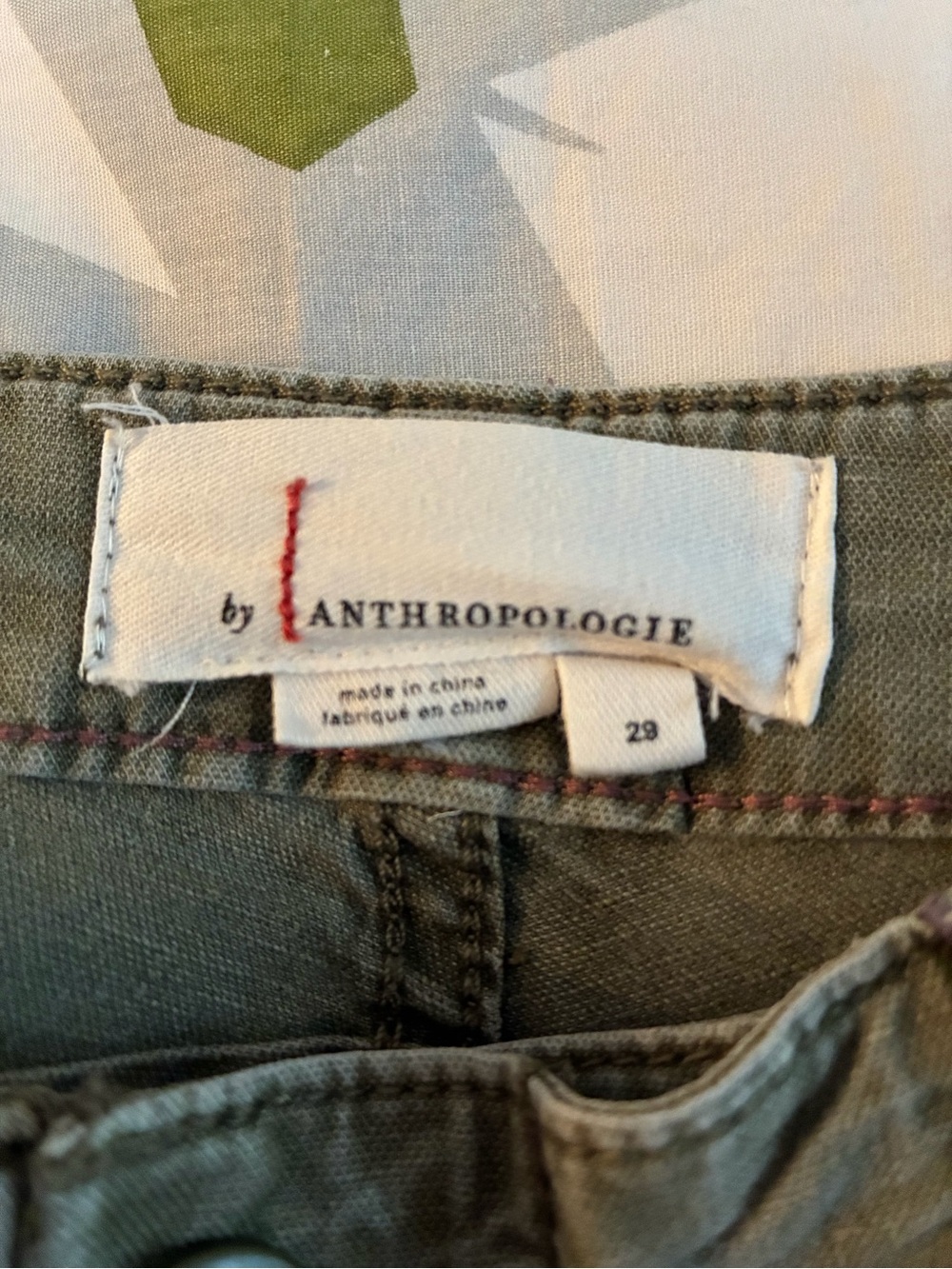 Olive green pants with needlepoint detail by Anthropologie size 29 - Picture 4 of 5